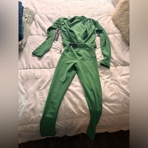 TNAButter jacket in nature green small and leggings in size XS with tags